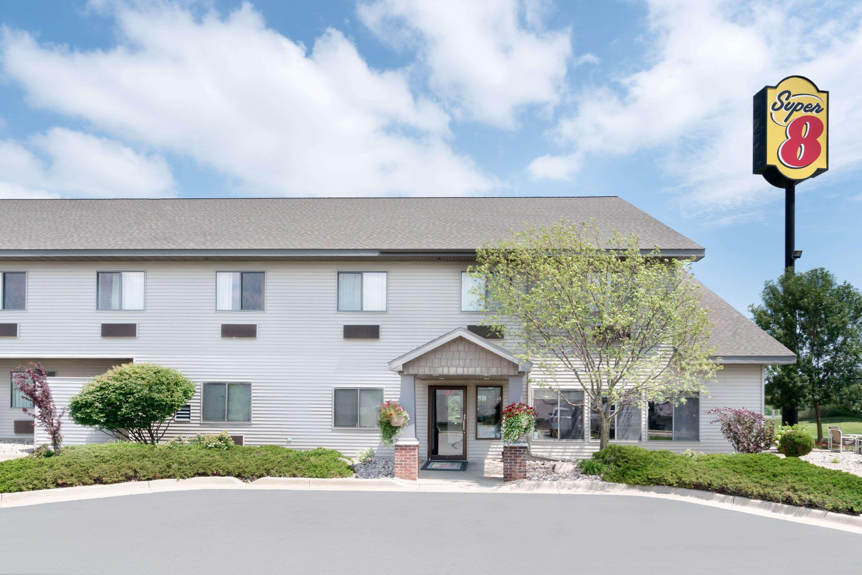 Super 8 By Wyndham Sparta Extérieur photo