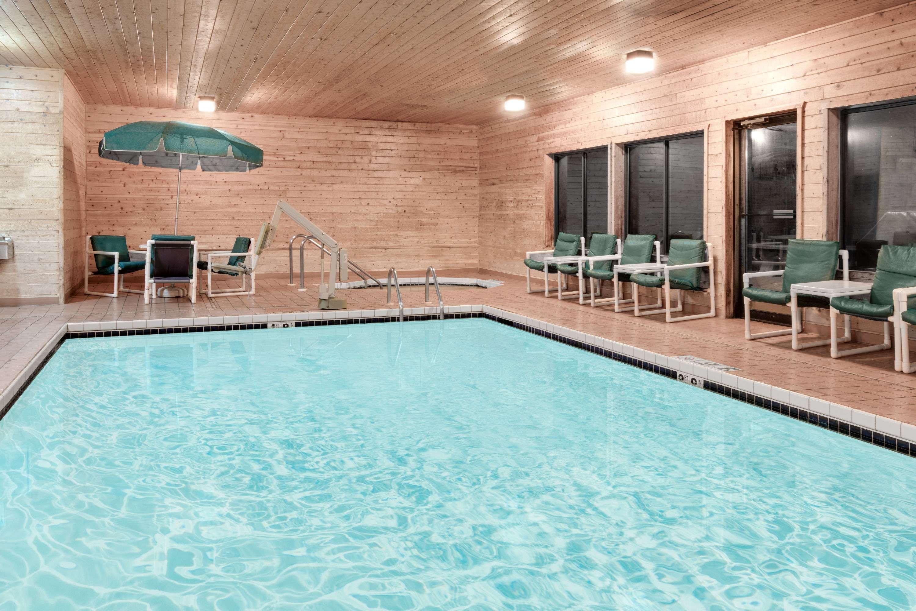 Super 8 By Wyndham Sparta Extérieur photo