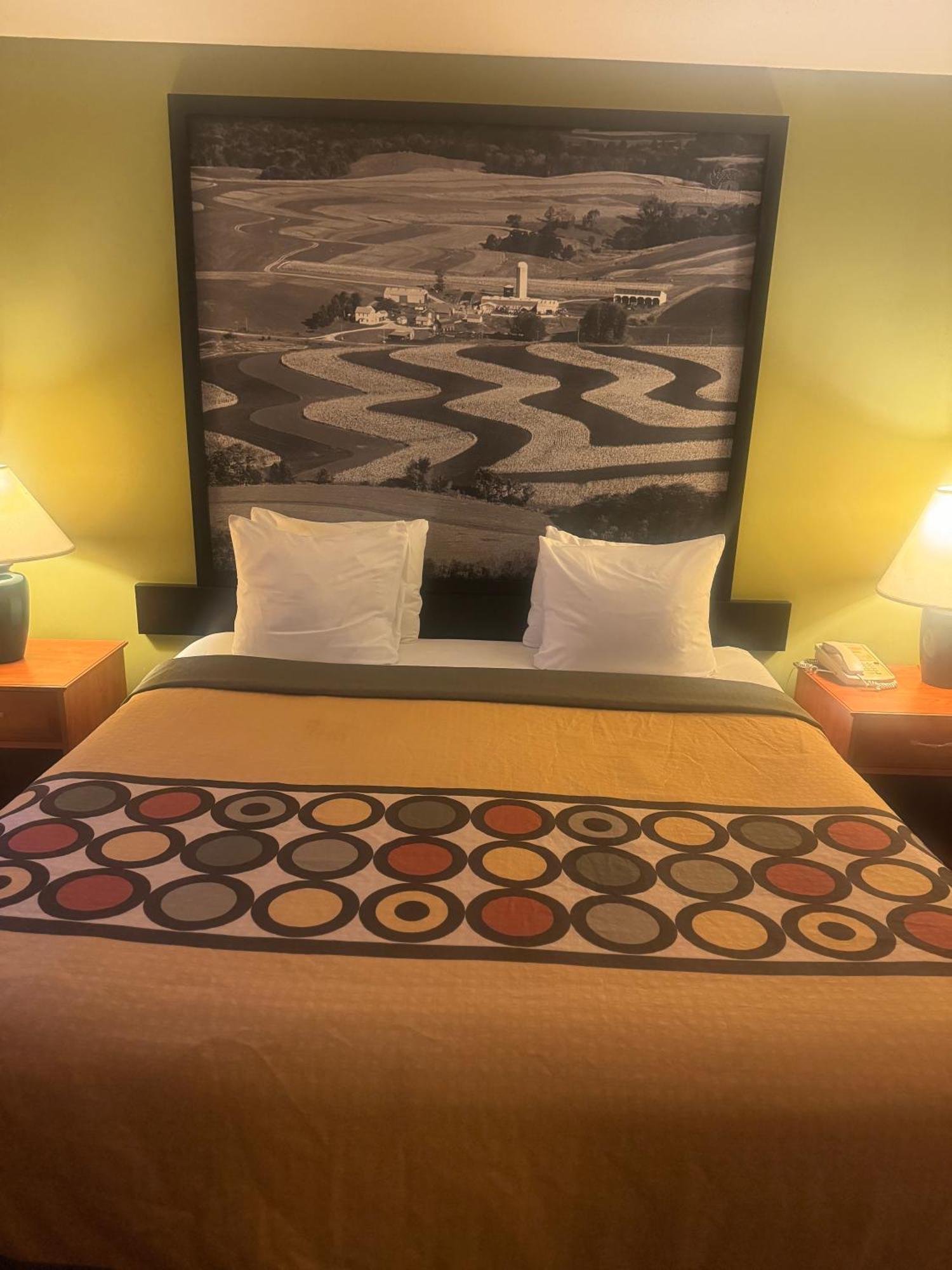 Super 8 By Wyndham Sparta Extérieur photo