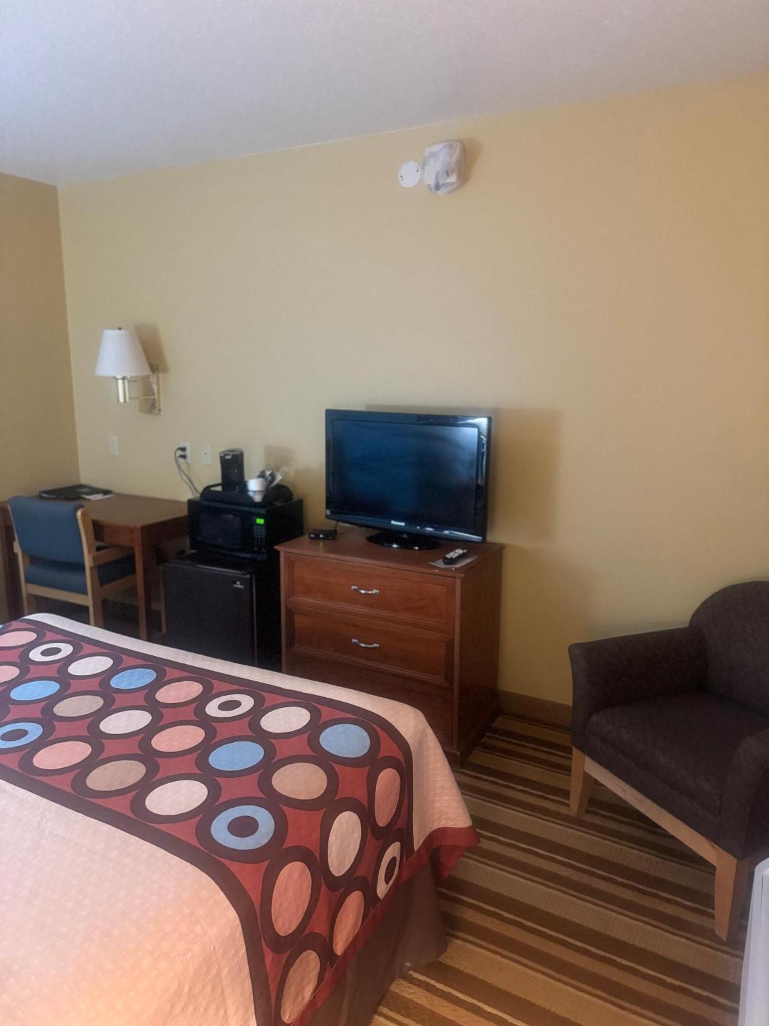 Super 8 By Wyndham Sparta Extérieur photo